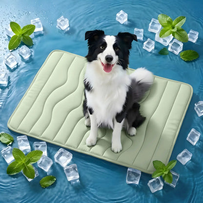 Vagascape Eco-Friendly Cooling Pet Mat for Large Dogs - Portable, Machine Washable, and Ideal for Outdoor Activities